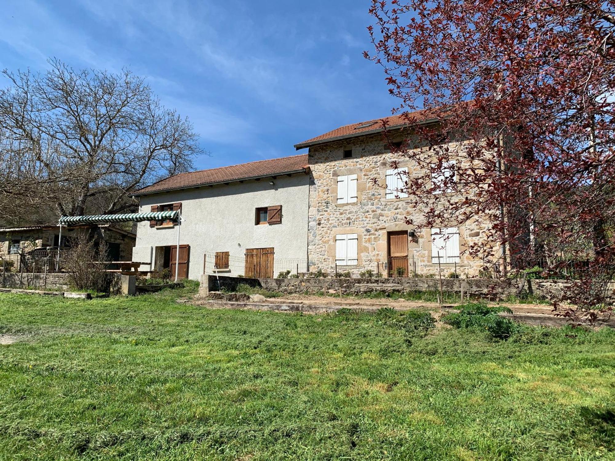 Vila Retour Dans La Passe Roche-en-Regnier Exteriér fotografie